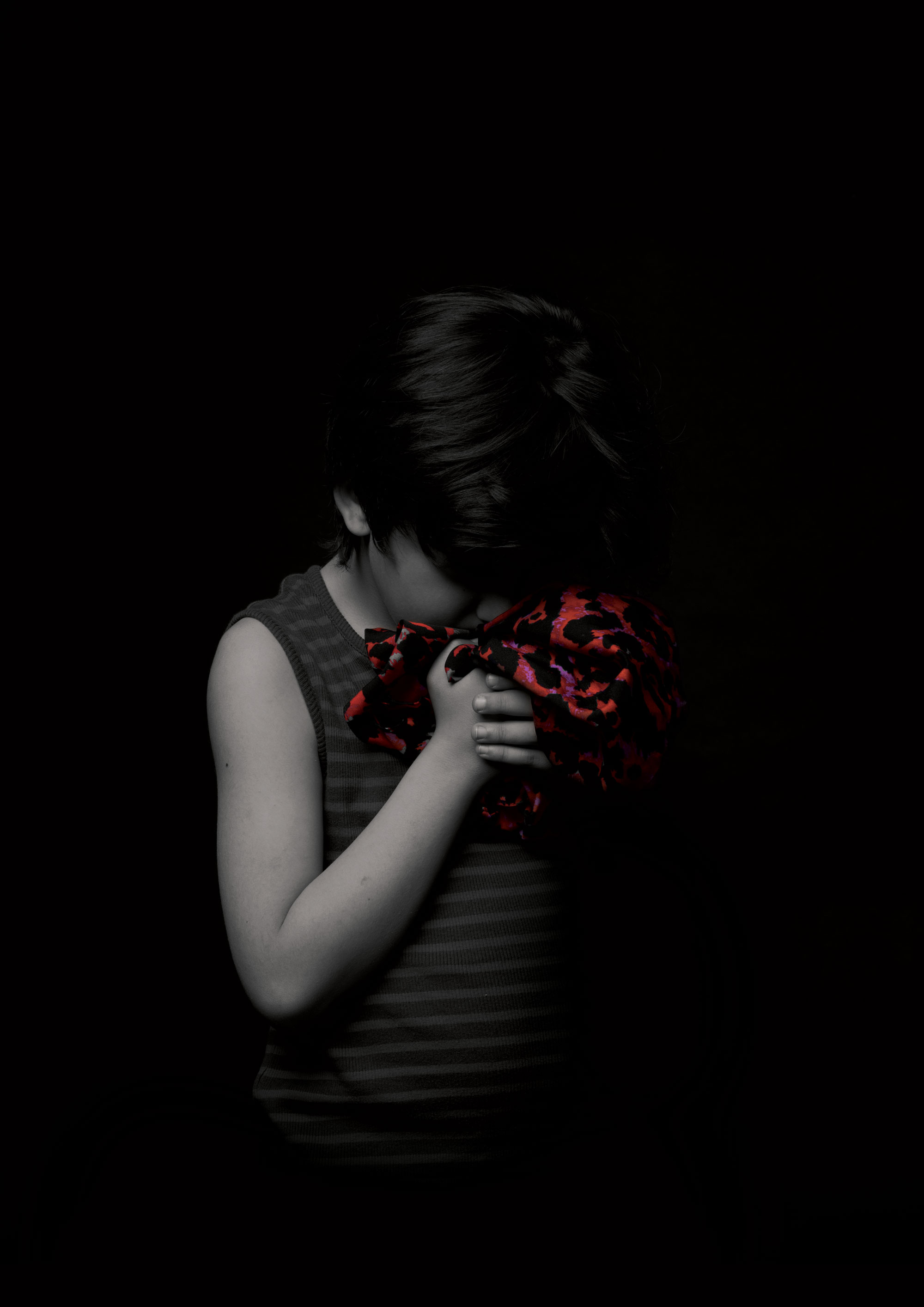 photographie de noah shooting pour affiche aidez noah